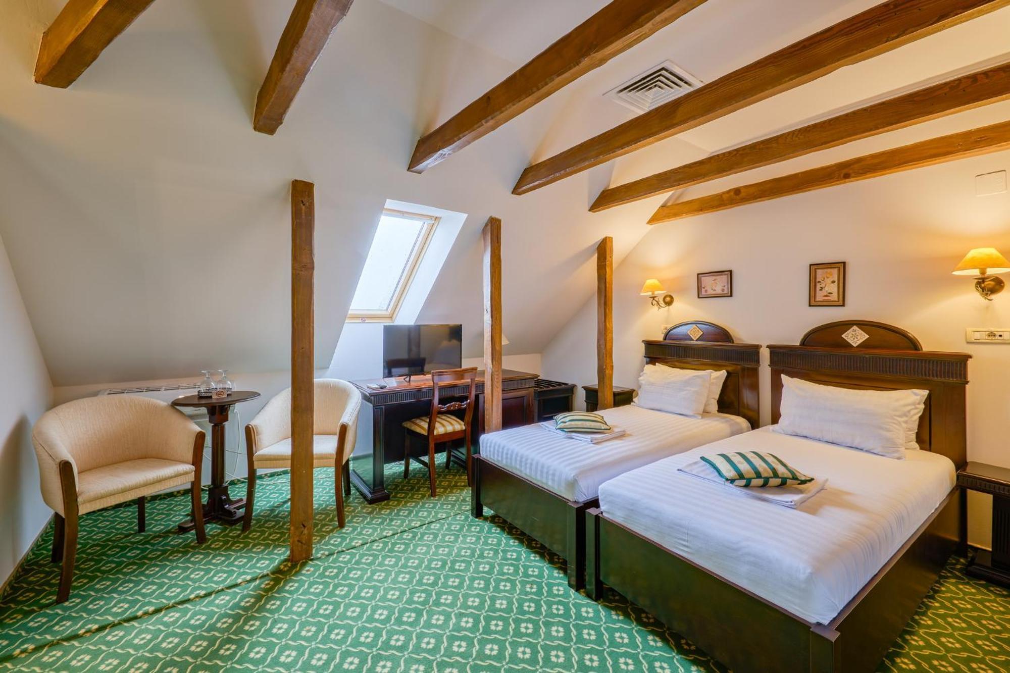 Hotel Classico Timişoara Extérieur photo